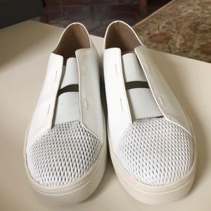 Eileen Fisher White Sneaker/Pump